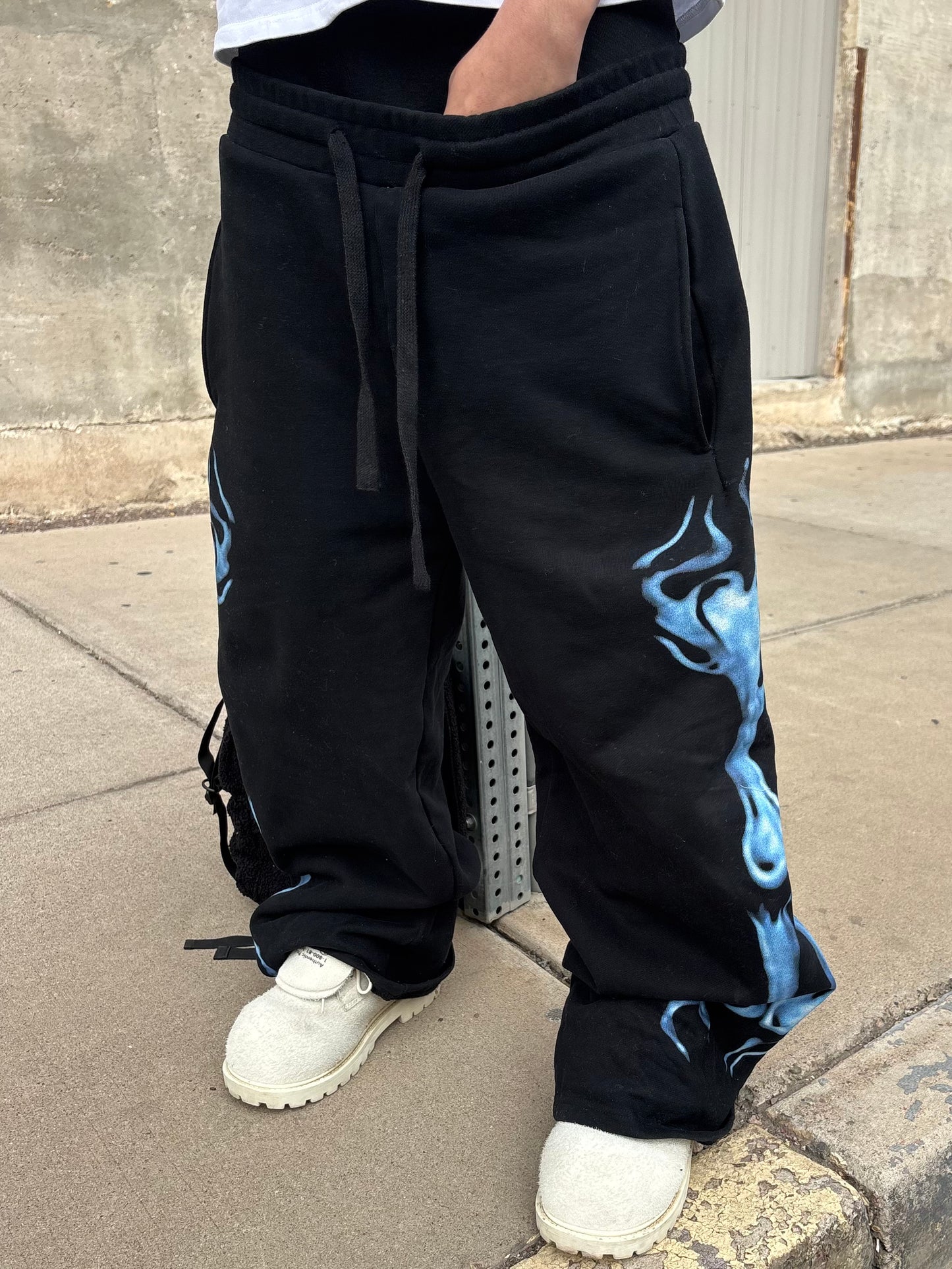 BONES SWEATS