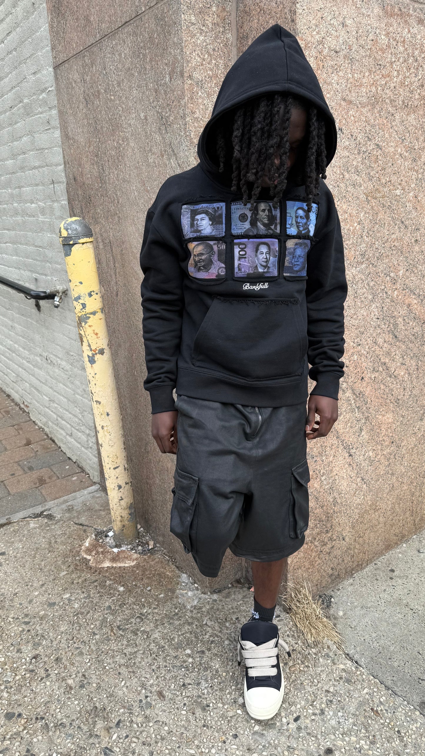CURRENCIES HOODIE